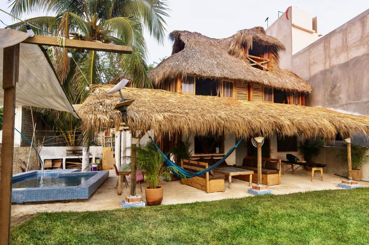 Emuna Guest House Puerto Escondido  Exterior photo