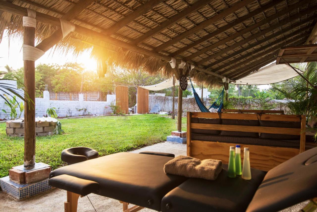 Emuna Guest House Puerto Escondido  Exterior photo