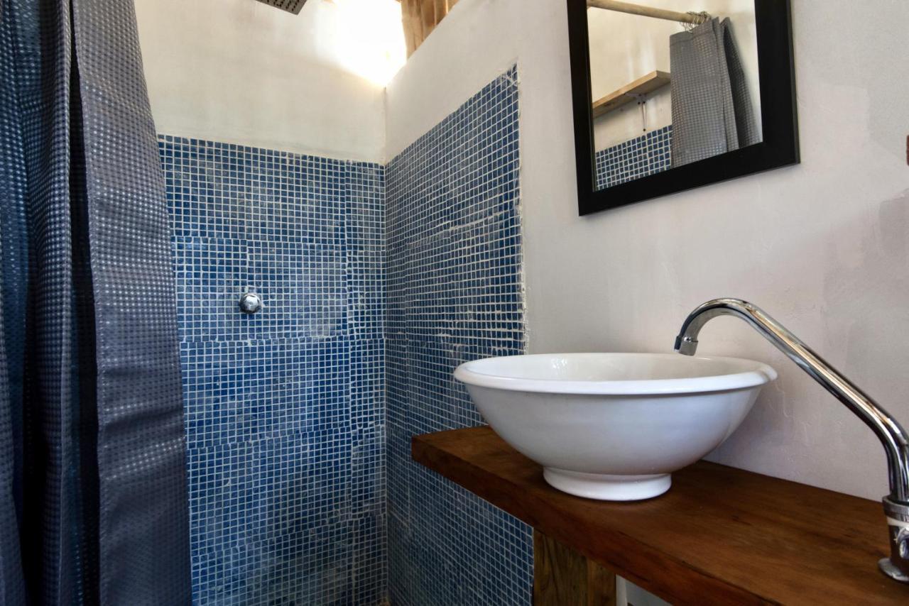 Emuna Guest House Puerto Escondido  Exterior photo